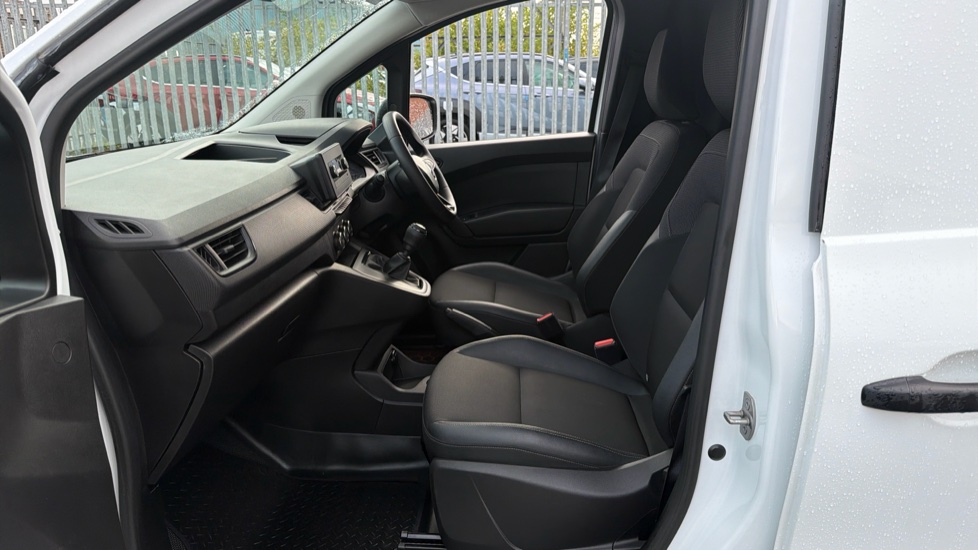 Renault Kangoo L1 Diesel ML19 Blue dCi 95 Start Van - Image 13