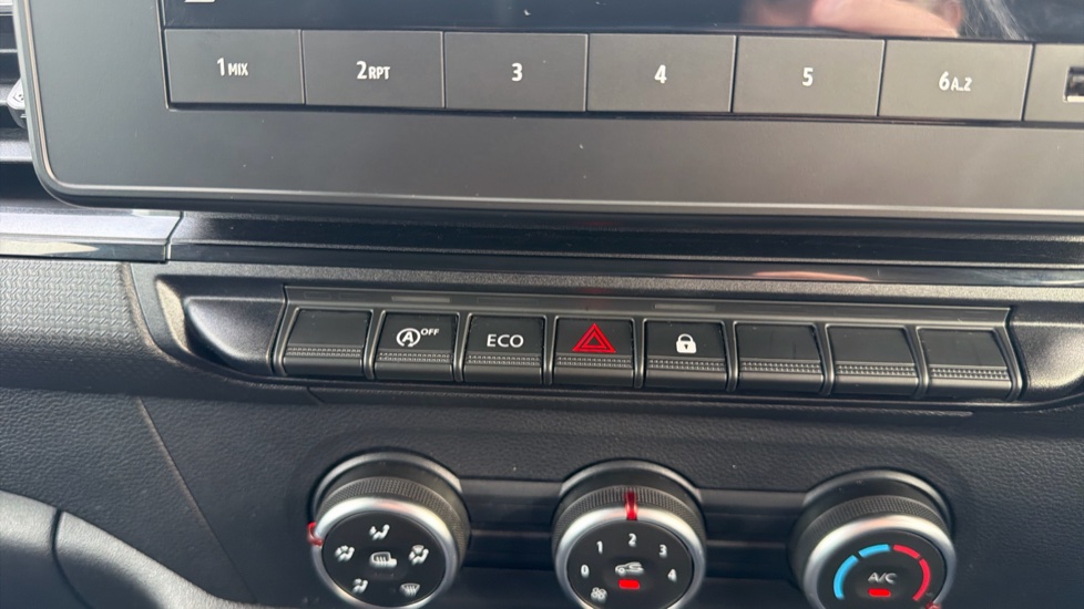 Renault Kangoo L1 Diesel ML19 Blue dCi 95 Start Van - Image 22
