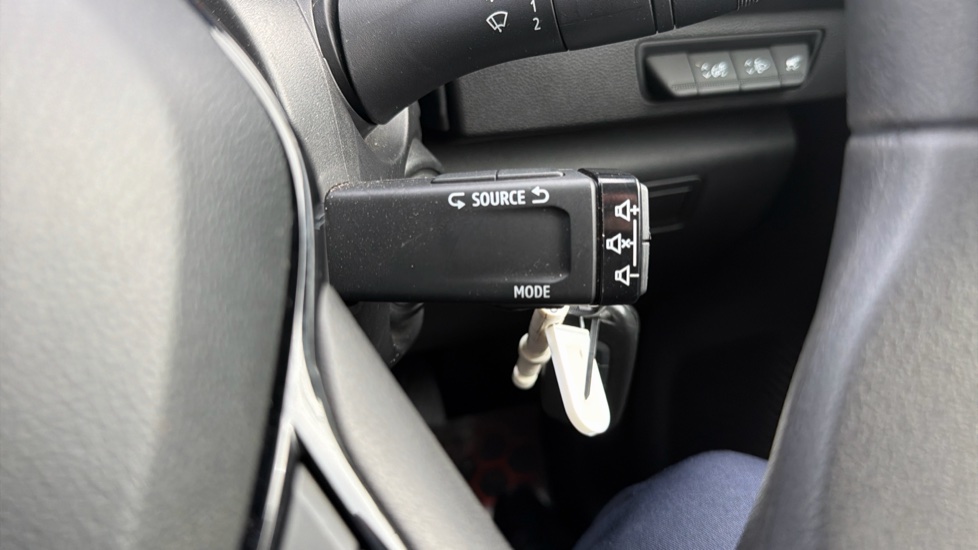 Renault Kangoo L1 Diesel ML19 Blue dCi 95 Start Van - Image 28