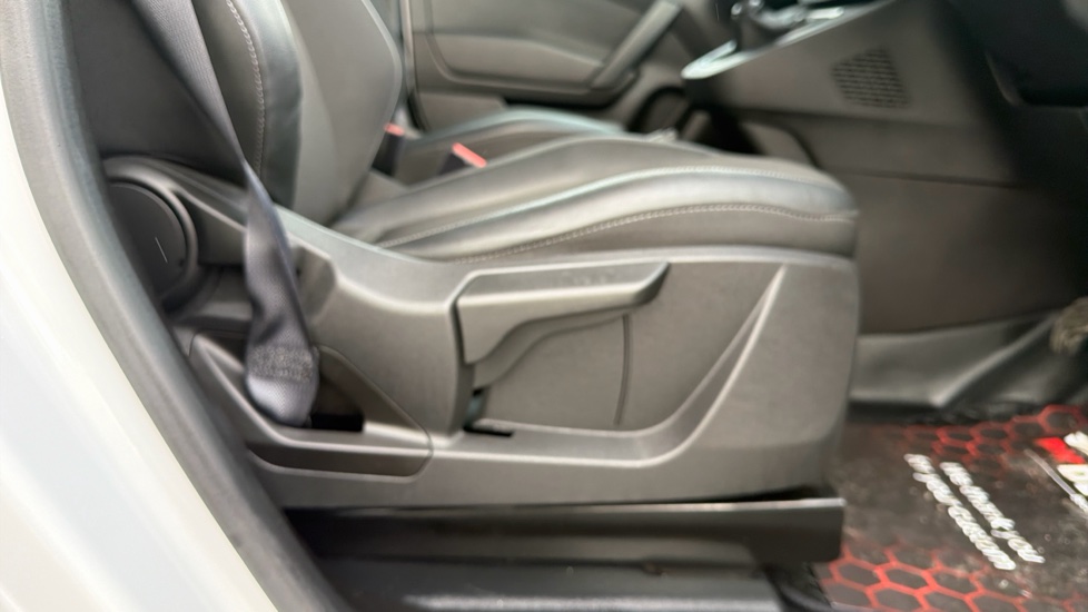 Renault Kangoo L1 Diesel ML19 Blue dCi 95 Start Van - Image 34