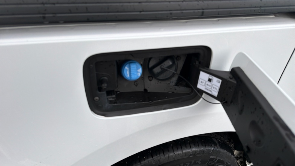 Renault Kangoo L1 Diesel ML19 Blue dCi 95 Start Van - Image 40