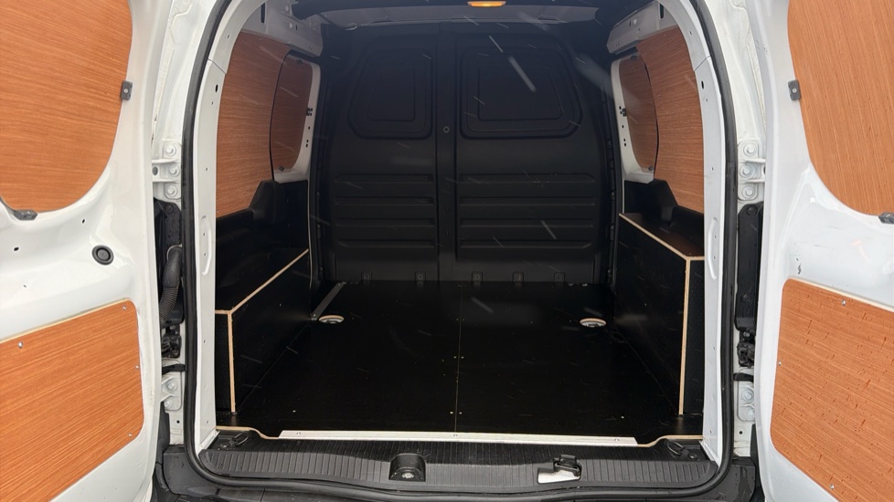 Renault Kangoo L1 Diesel ML19 Blue dCi 95 Start Van - Image 42