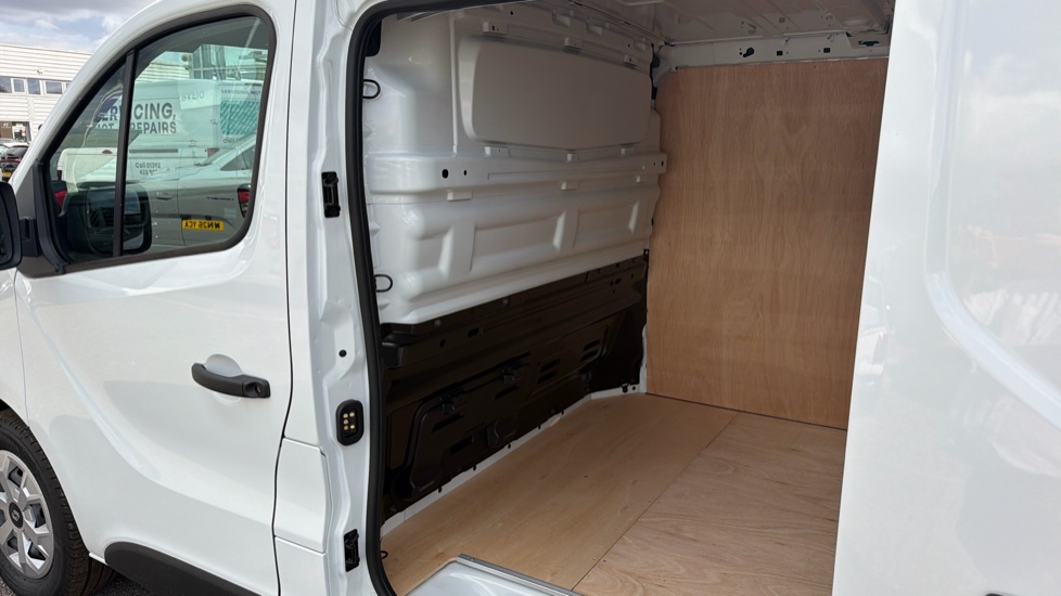 Renault Trafic Lwb Diesel LL30 Blue dCi 150 Advance [Safety] Van EAG9 - Image 5