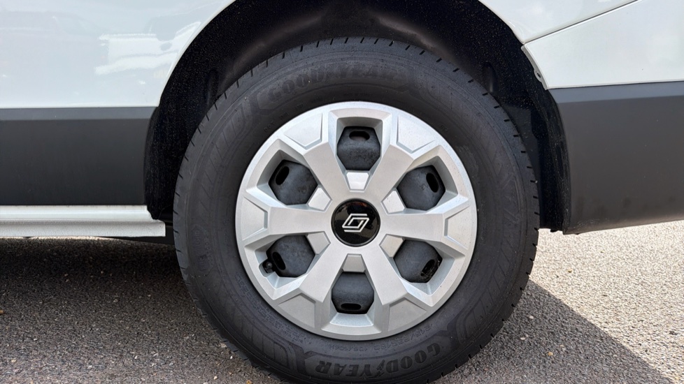 Renault Trafic Lwb Diesel LL30 Blue dCi 150 Advance [Safety] Van EAG9 - Image 17