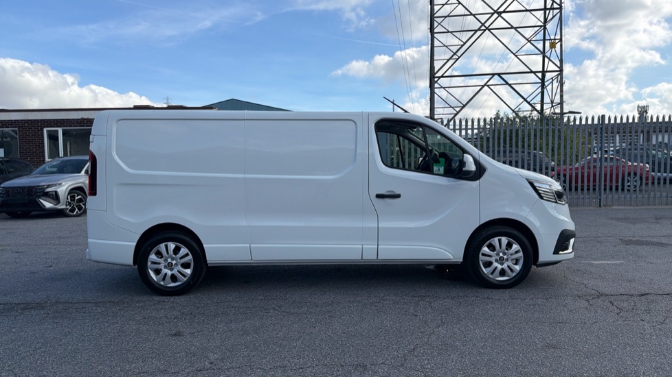 Renault Trafic Lwb Diesel LL30 Blue dCi 150 Extra [Safety] Van EAG9 - Image 9