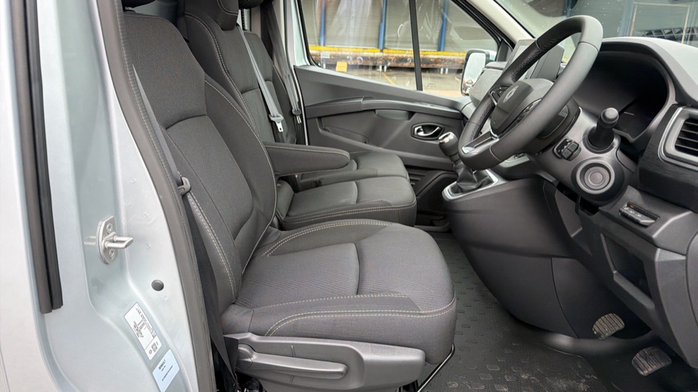 Renault Trafic Lwb Diesel LL30 Blue dCi 150 Extra Sport [Safety] Van - Image 6