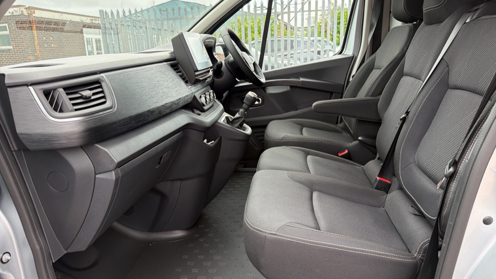 Renault Trafic Lwb Diesel LL30 Blue dCi 150 Extra Sport [Safety] Van - Image 13