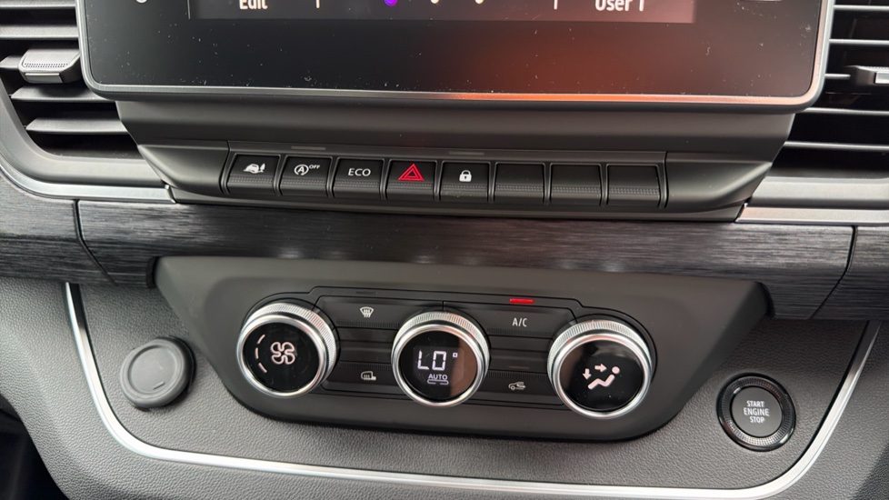 Renault Trafic Lwb Diesel LL30 Blue dCi 150 Extra Sport [Safety] Van - Image 31