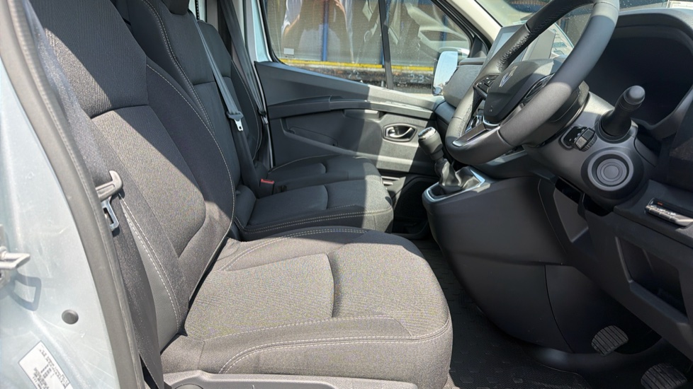 Renault Trafic Lwb Diesel LL30 Blue dCi 150 Extra Sport [Safety] Van - Image 6