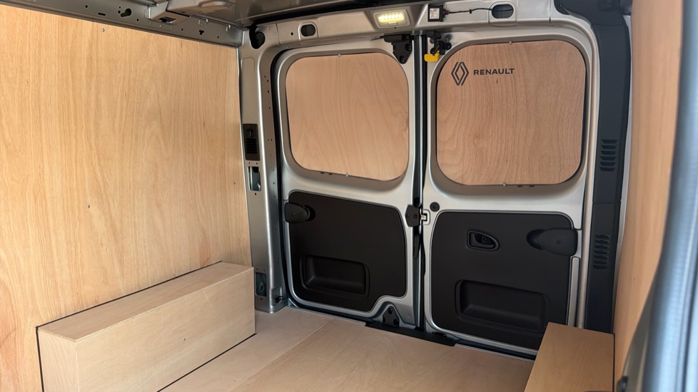 Renault Trafic Lwb Diesel LL30 Blue dCi 150 Extra Sport [Safety] Van - Image 14