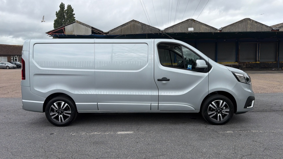 Renault Trafic Lwb Diesel LL30 Blue dCi 150 Extra Sport [Safety] Van - Image 9