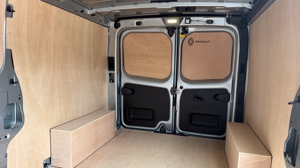 Renault Trafic Lwb Diesel LL30 Blue dCi 150 Extra Sport [Safety] Van - Image 42