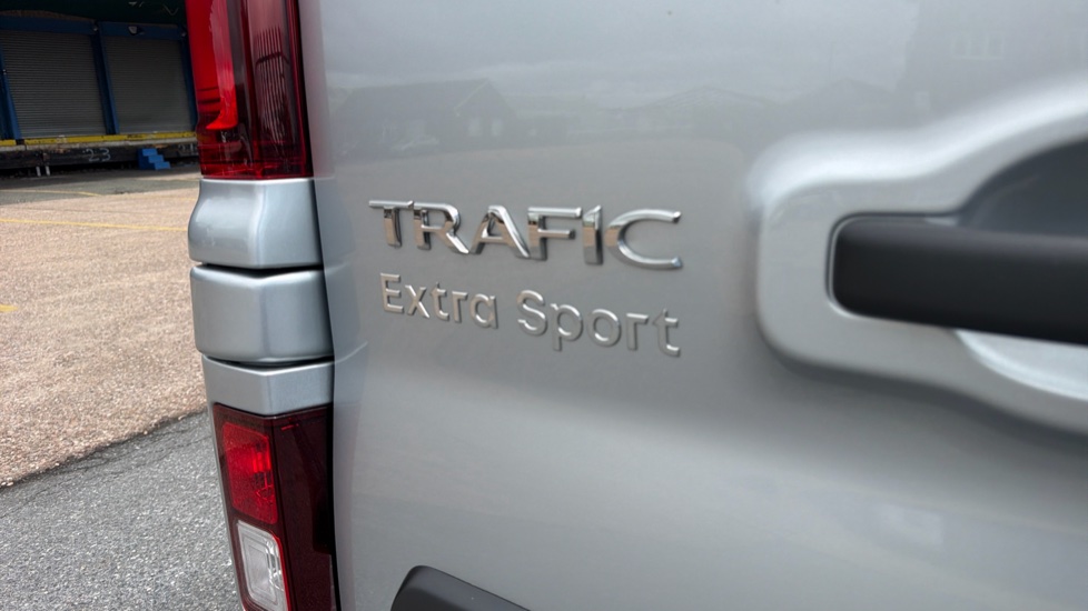 Renault Trafic Lwb Diesel LL30 Blue dCi 150 Extra Sport [Safety] Van - Image 45