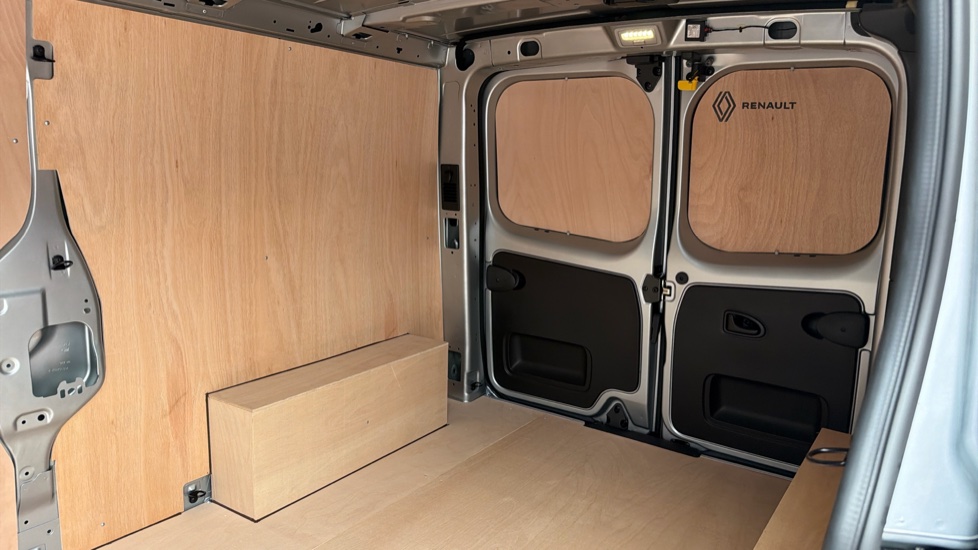 Renault Trafic Lwb Diesel LL30 Blue dCi 150 Extra Sport [Safety] Van - Image 14