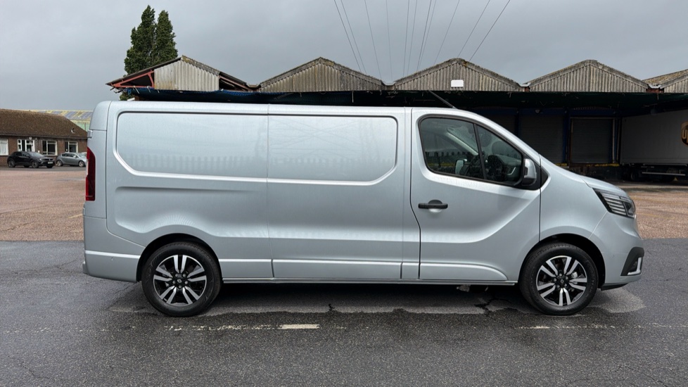 Renault Trafic Lwb Diesel LL30 Blue dCi 150 Extra Sport [Safety] Van - Image 9