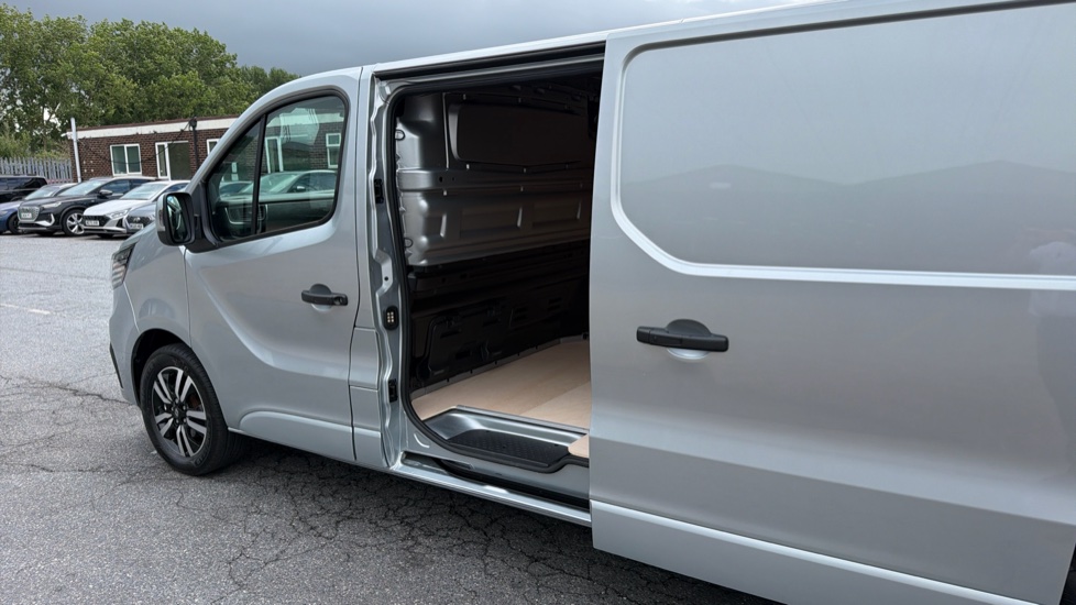 Renault Trafic Lwb Diesel LL30 Blue dCi 150 Extra Sport [Safety] Van - Image 5