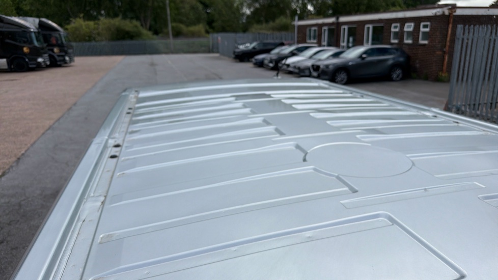 Renault Trafic Lwb Diesel LL30 Blue dCi 150 Extra Sport [Safety] Van - Image 38