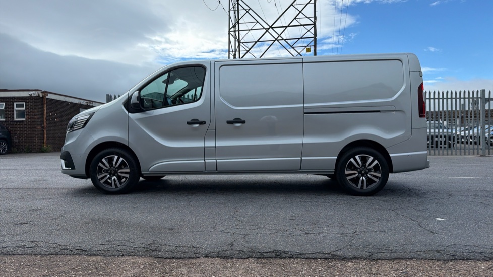 Renault Trafic Lwb Diesel LL30 Blue dCi 150 Extra Sport [Safety] Van - Image 44