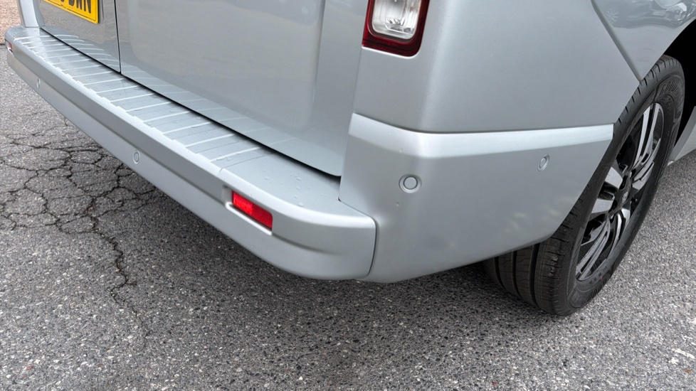 Renault Trafic Lwb Diesel LL30 Blue dCi 150 Extra Sport [Safety] Van - Image 43
