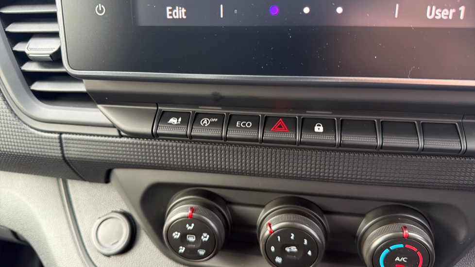 Renault Trafic Swb Diesel SL30 Blue dCi 150 Advance [Safety] Van EAG9 - Image 26
