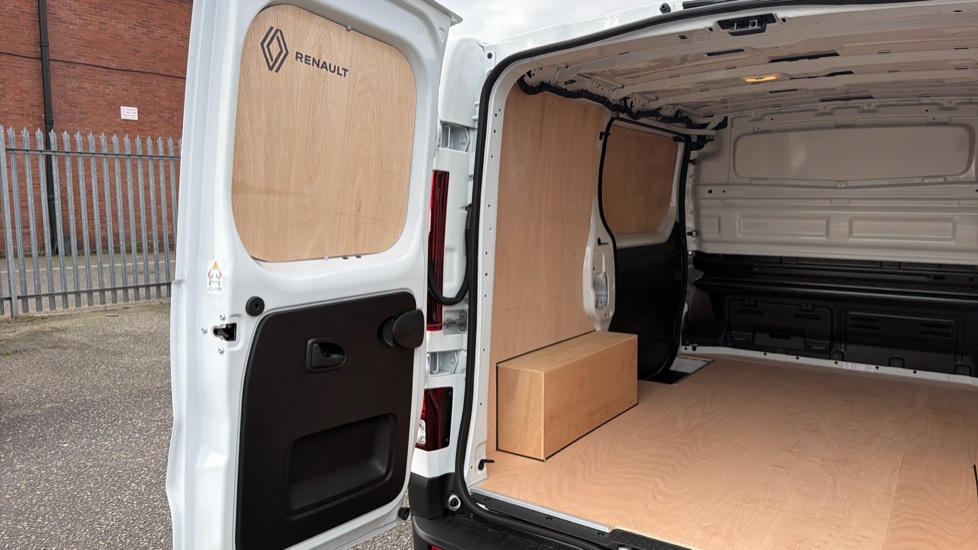Renault Trafic Swb Diesel SL30 Blue dCi 150 Advance [Safety] Van EAG9 - Image 43