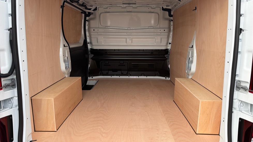 Renault Trafic Swb Diesel SL30 Blue dCi 150 Advance [Safety] Van EAG9 - Image 44