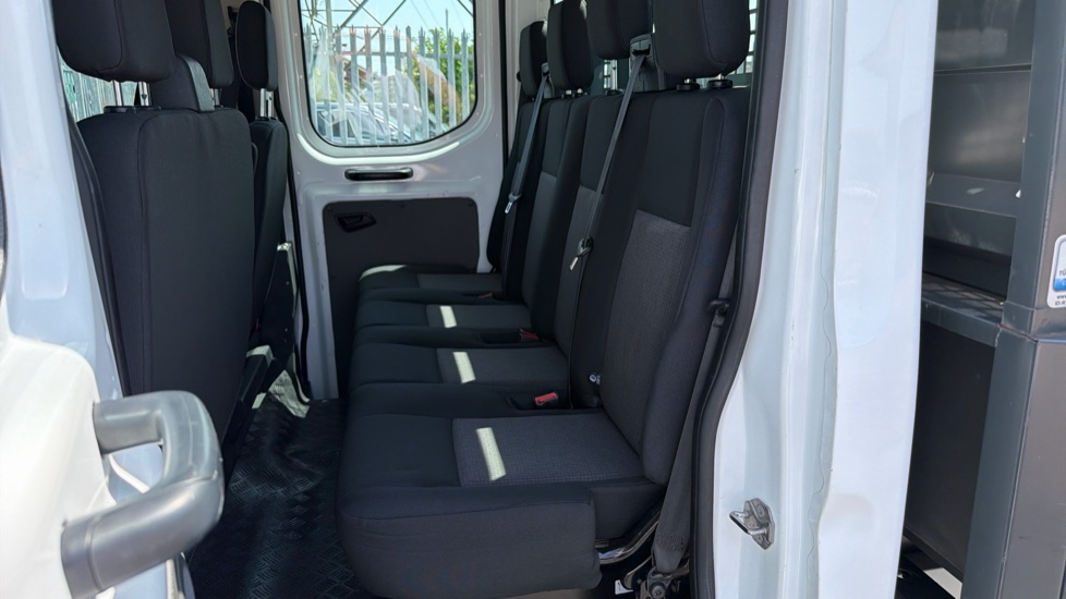 Ford Transit 350 L3 Diesel Rwd 2.0 EcoBlue 130ps Double Cab Tipper [1 Way] - Image 5