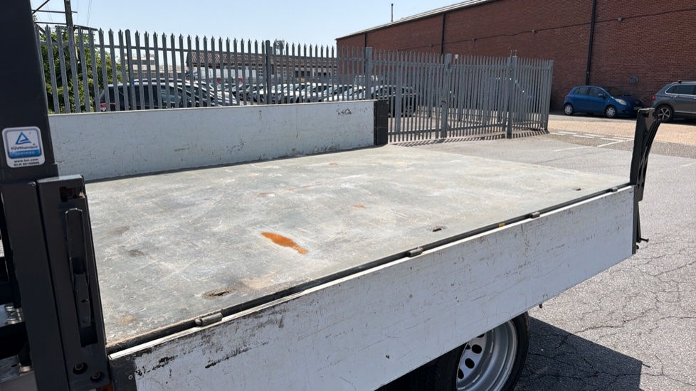 Ford Transit 350 L3 Diesel Rwd 2.0 EcoBlue 130ps Double Cab Tipper [1 Way] - Image 14