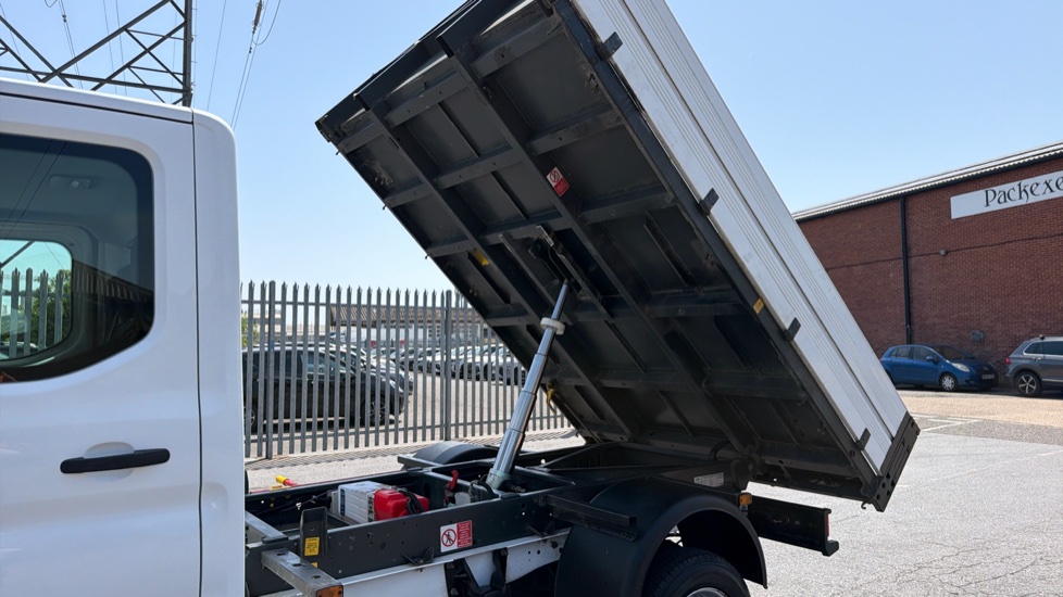 Ford Transit 350 L3 Diesel Rwd 2.0 EcoBlue 130ps Double Cab Tipper [1 Way] - Image 23