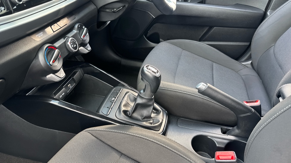 Kia Rio 1.0 T GDi 2 5dr Petrol Hatchback - Image 13