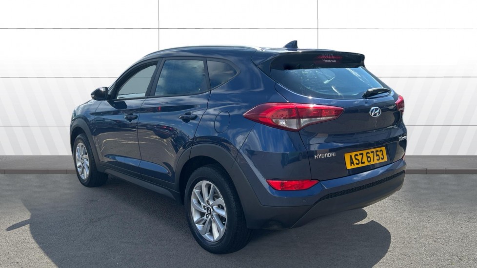 Hyundai TUCSON 1.6 GDi Blue Drive SE Nav 5dr 2WD Petrol Estate - Image 2