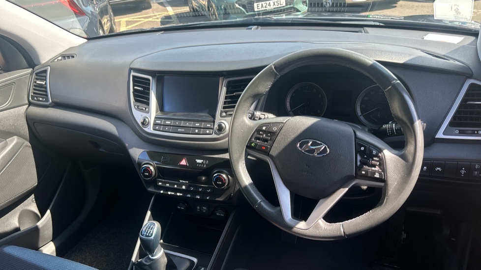 Hyundai TUCSON 1.6 GDi Blue Drive SE Nav 5dr 2WD Petrol Estate - Image 10