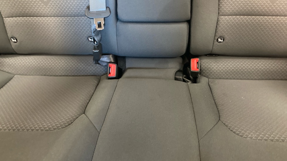 Kia Niro 150kW 2 64kWh 5dr Auto Electric Estate - Image 17