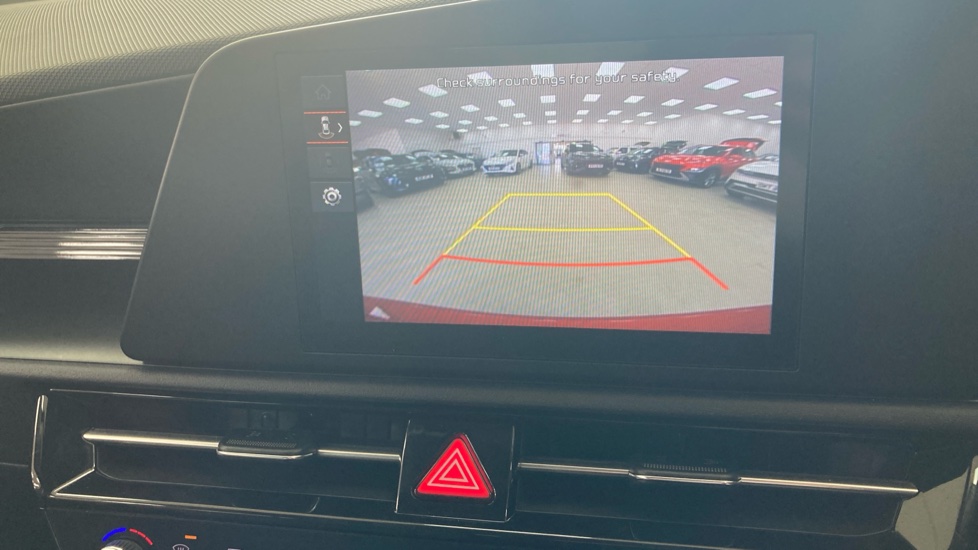 Kia Niro 150kW 2 64kWh 5dr Auto Electric Estate - Image 31