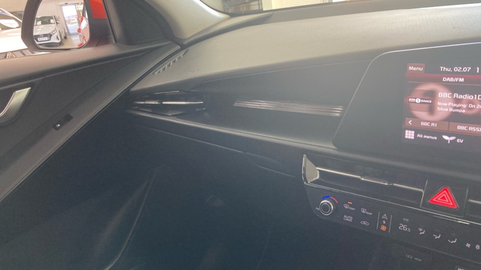 Kia Niro 150kW 2 64kWh 5dr Auto Electric Estate - Image 33