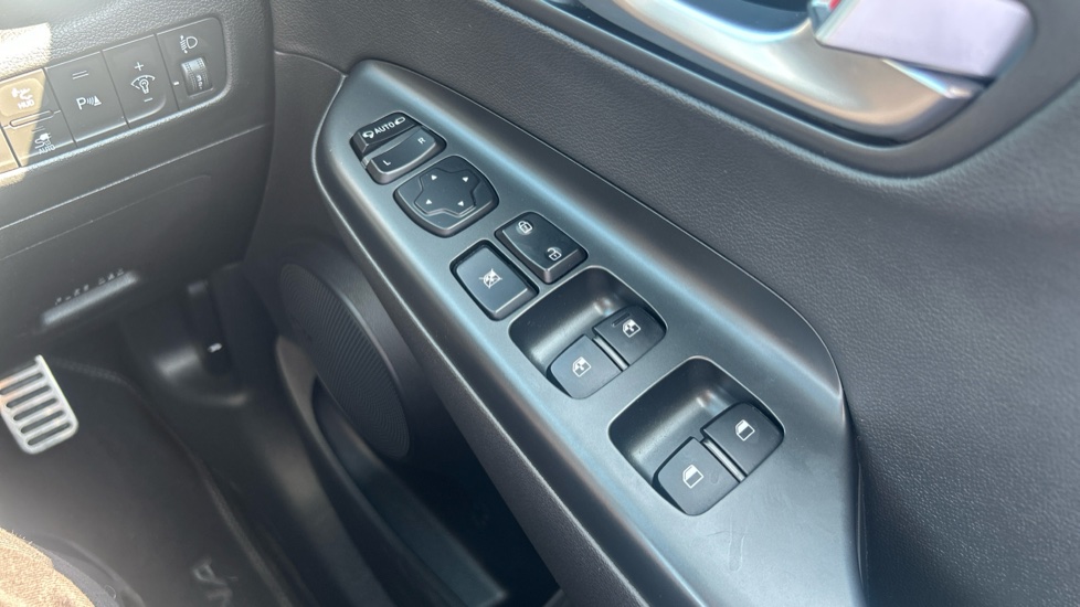 Hyundai KONA 150kW Ultimate 64kWh 5dr Auto Electric Hatchback - Image 27