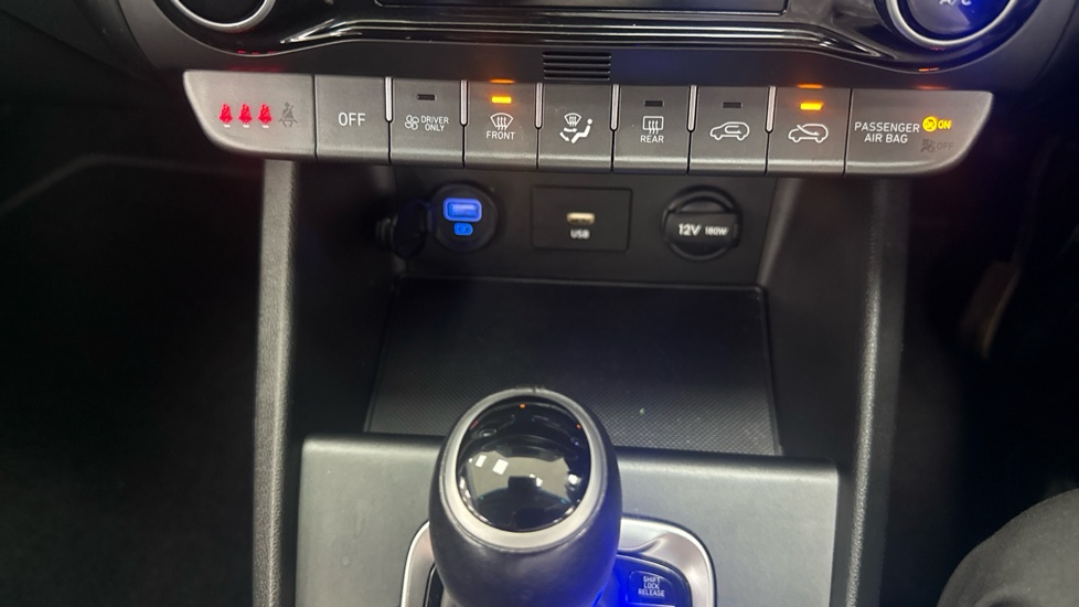 Hyundai KONA 1.6 GDi Hybrid SE Connect 5dr DCT Hybrid Hatchback - Image 24
