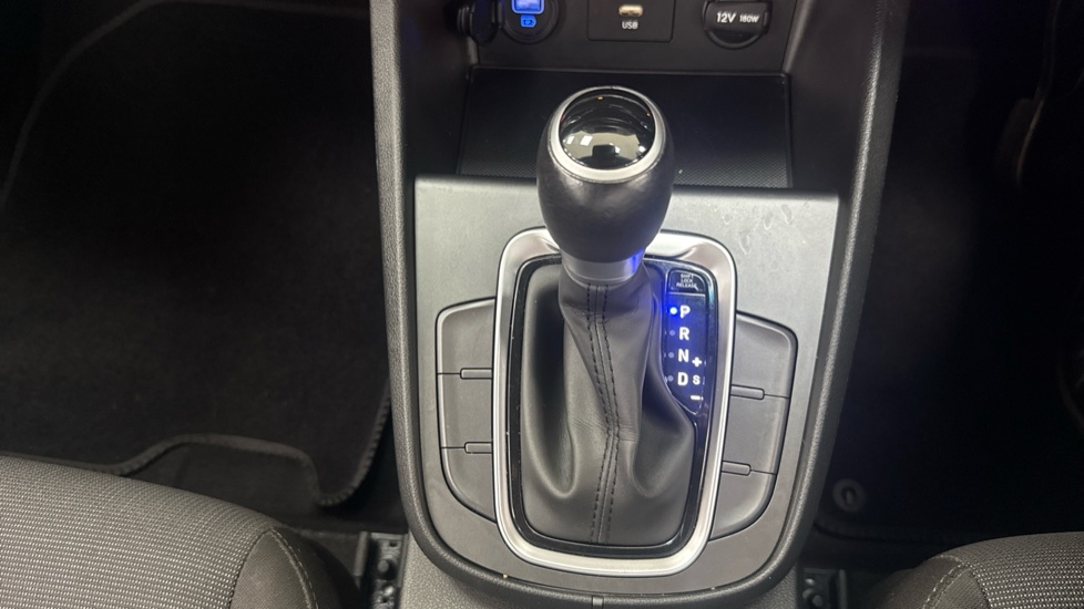 Hyundai KONA 1.6 GDi Hybrid SE Connect 5dr DCT Hybrid Hatchback - Image 25