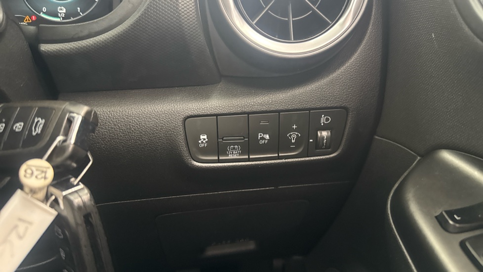 Hyundai KONA 1.6 GDi Hybrid SE Connect 5dr DCT Hybrid Hatchback - Image 29
