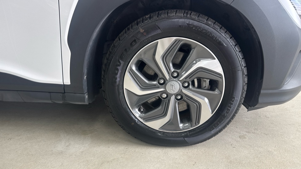 Hyundai KONA 1.6 GDi Hybrid SE Connect 5dr DCT Hybrid Hatchback - Image 32