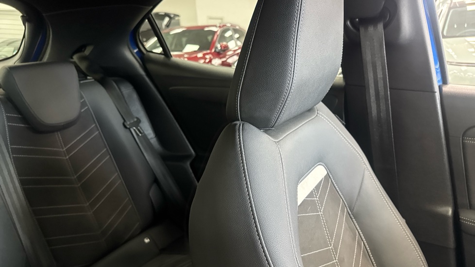 Vauxhall Mokka 1.2 Turbo 136 Ultimate 5dr Petrol Hatchback - Image 39