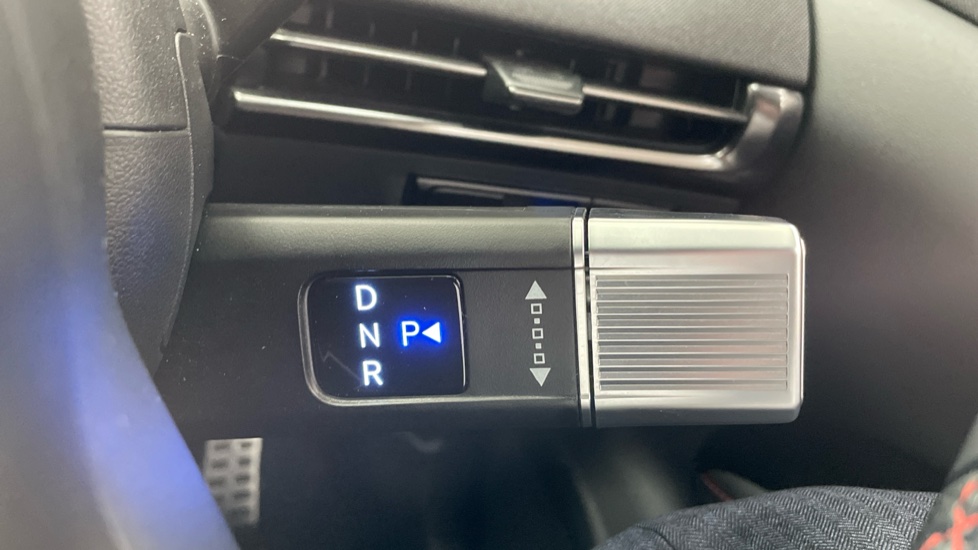 Hyundai TUCSON 1.6T Plug-in Hybrid N Line 5dr Auto Estate - Image 24