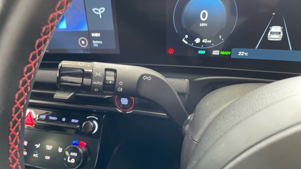 Hyundai TUCSON 1.6T Plug-in Hybrid N Line 5dr Auto Estate - Image 25