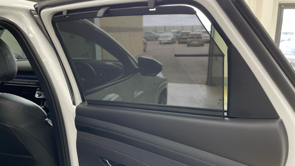 Hyundai TUCSON 1.6T Plug-in Hybrid N Line 5dr Auto Estate - Image 47