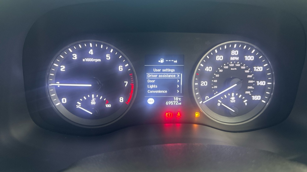 Hyundai TUCSON 1.6 GDi SE Nav 5dr 2WD Petrol Estate - Image 18