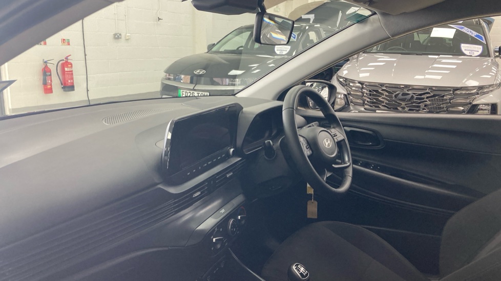 Hyundai i20 1.0T GDi Advance [Nav] 5dr Petrol Hatchback - Image 9