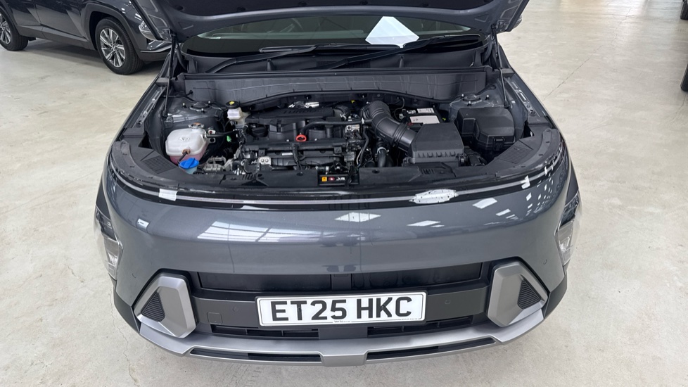 Hyundai KONA 1.6T 138 Advance 5dr Petrol Hatchback - Image 8