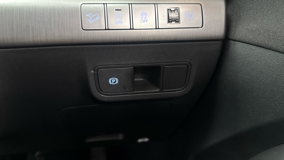 Hyundai KONA 1.6T 138 Advance 5dr Petrol Hatchback - Image 39