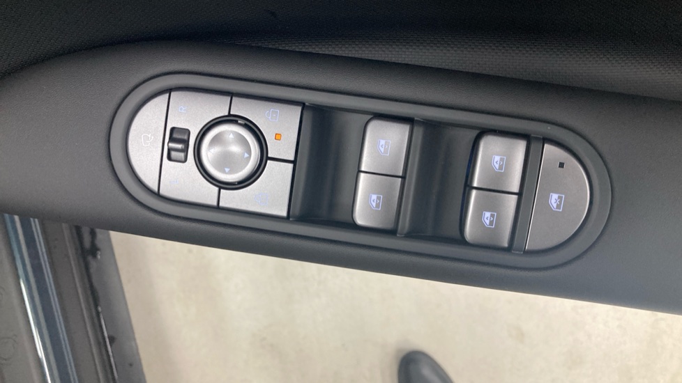 Hyundai IONIQ 5 125kW Advance 63 kWh 5dr Auto Electric Hatchback - Image 21