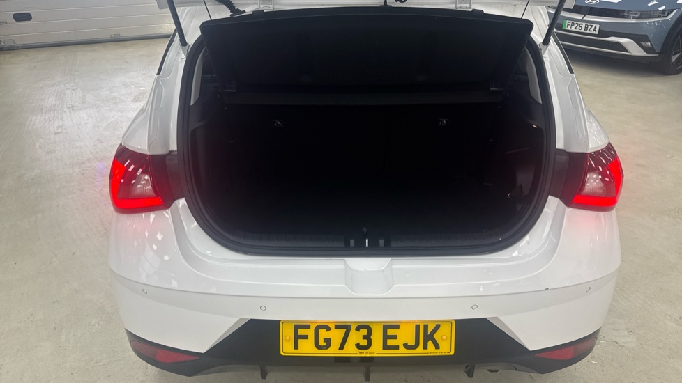 Hyundai i20 1.0T GDi 48V MHD Premium 5dr Petrol Hatchback - Image 4